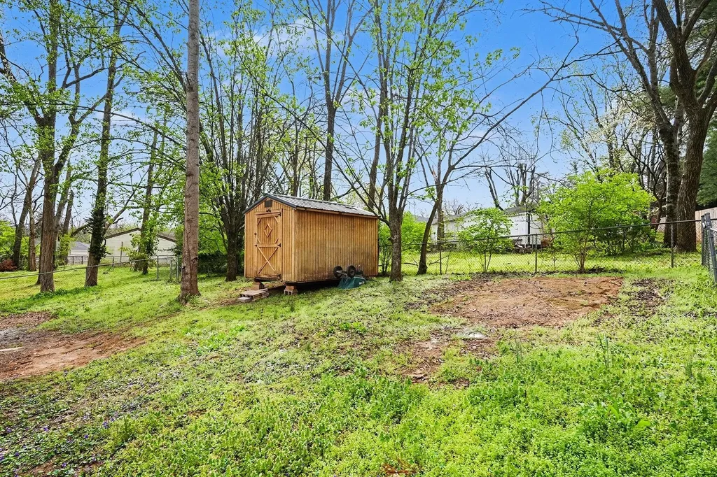 2925 Twin Lawn Drive Nashville TN 37214
