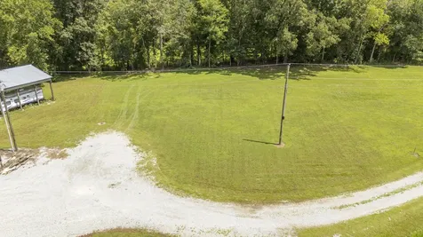 360 Jett Drive Clifton TN 38425