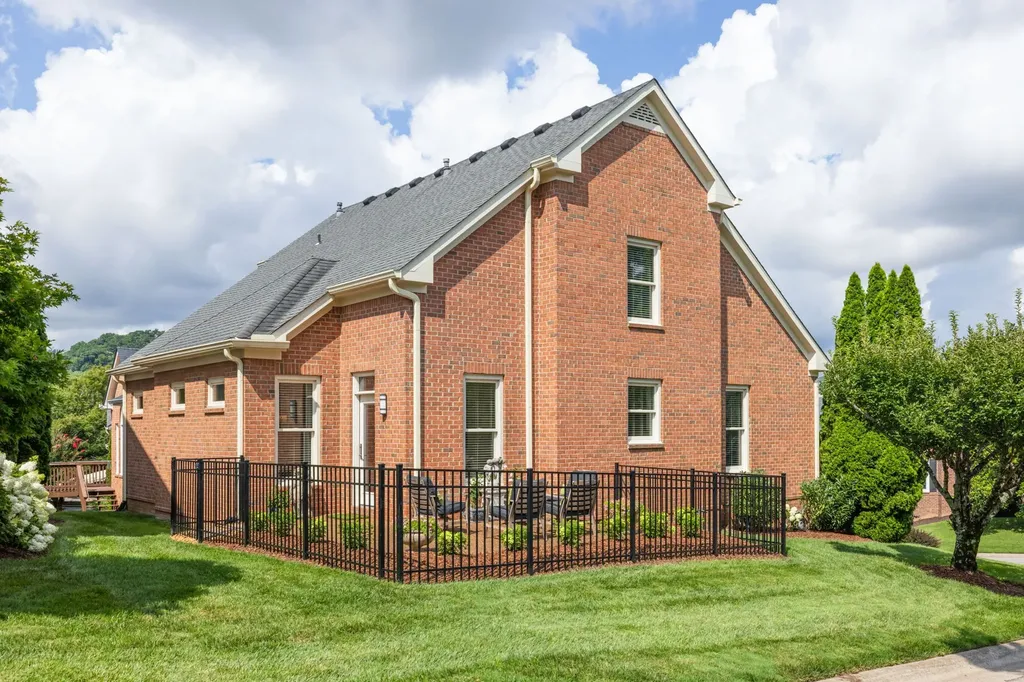 608 Cherry Glen Circle Nashville TN 37215