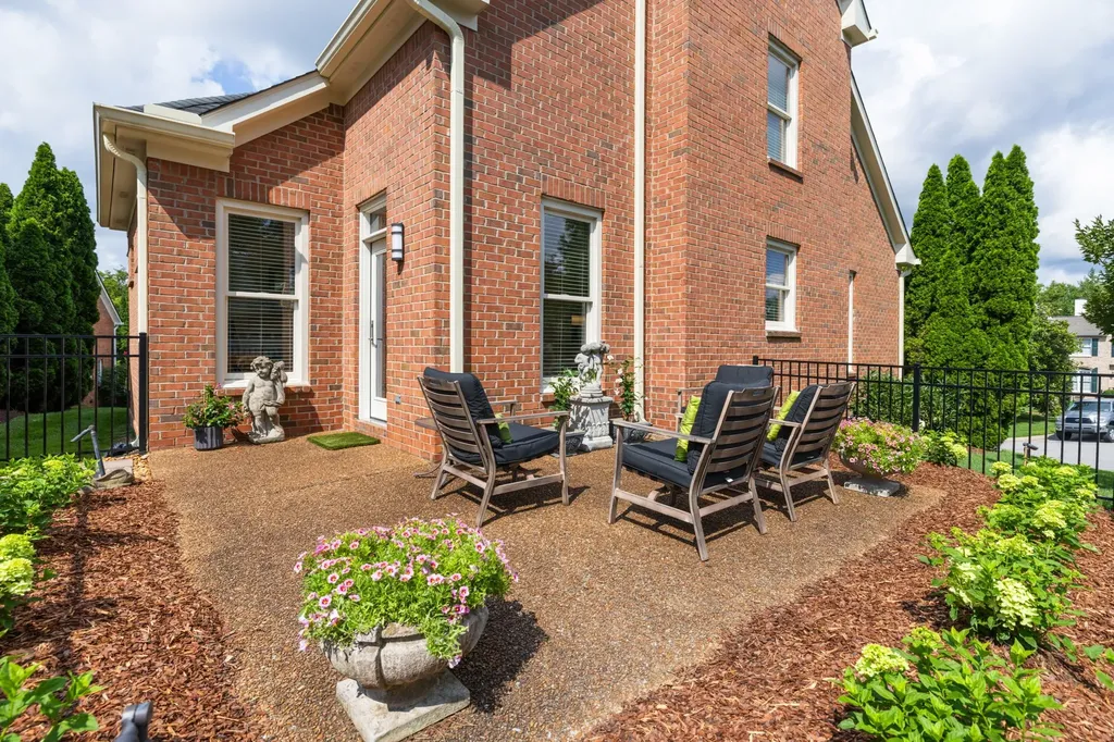 608 Cherry Glen Circle Nashville TN 37215