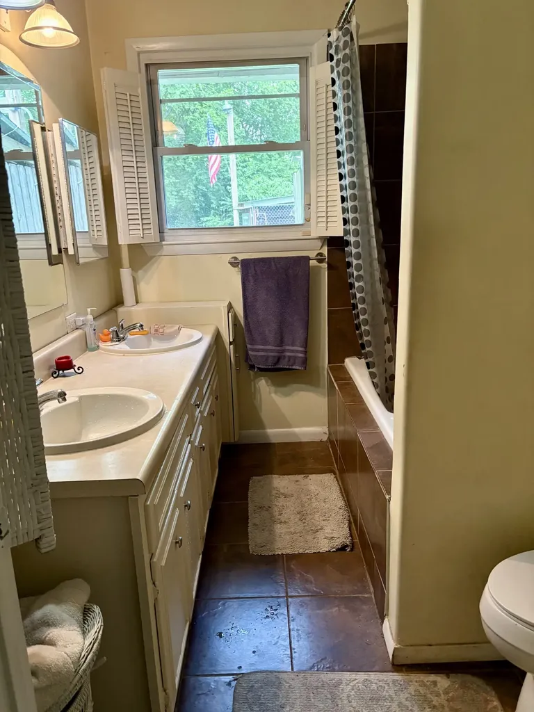 456 Ewing Lane Nashville TN 37207