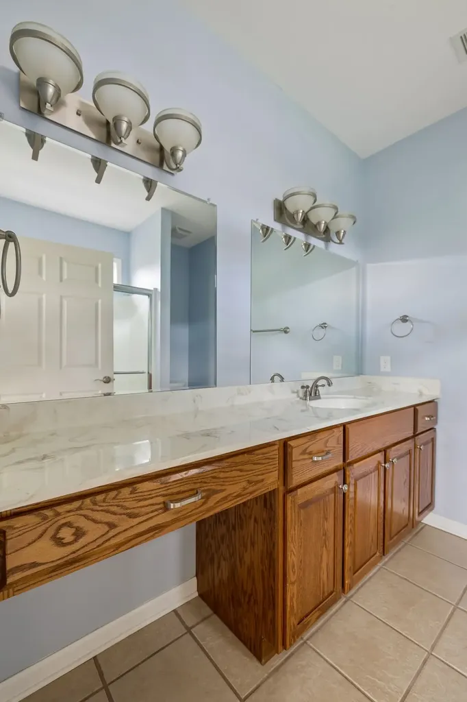 123 Shore Drive White House TN 37188