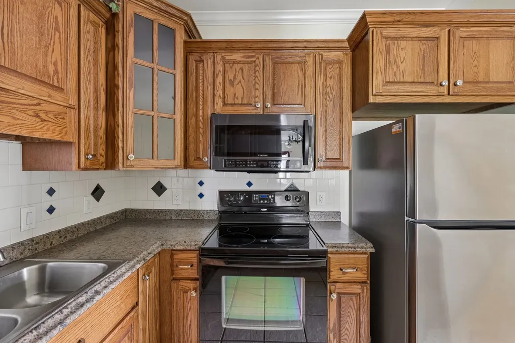 123 Shore Drive White House TN 37188