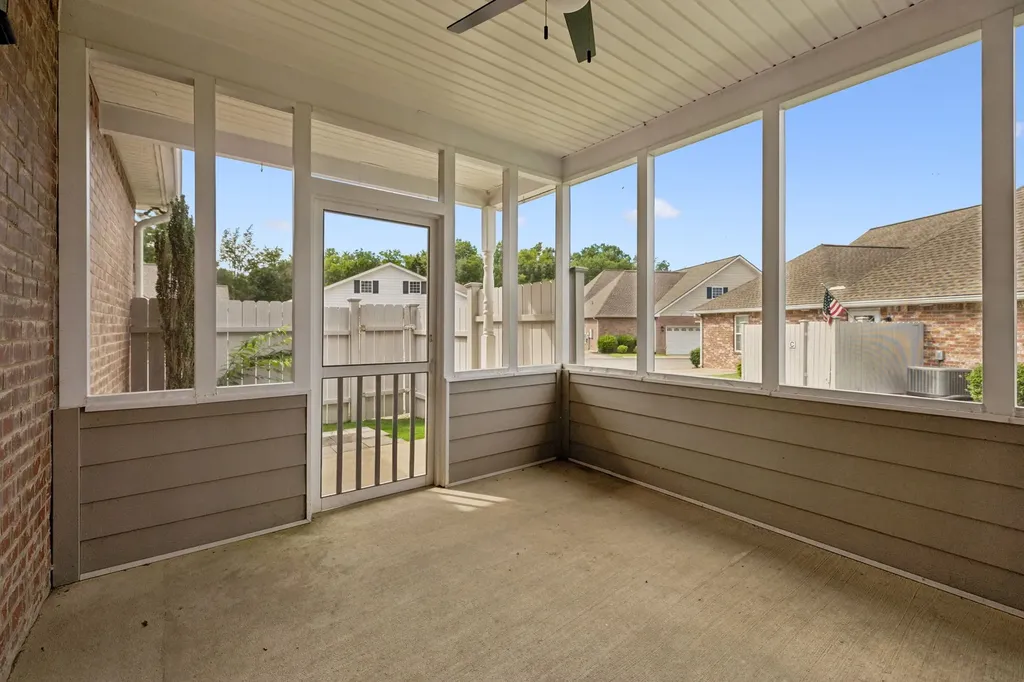 123 Shore Drive White House TN 37188