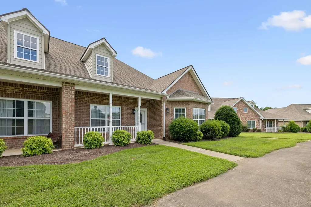 123 Shore Drive White House TN 37188