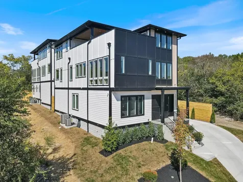 421 Monticello Street Nashville TN 37207