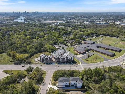 421 Monticello Street Nashville TN 37207