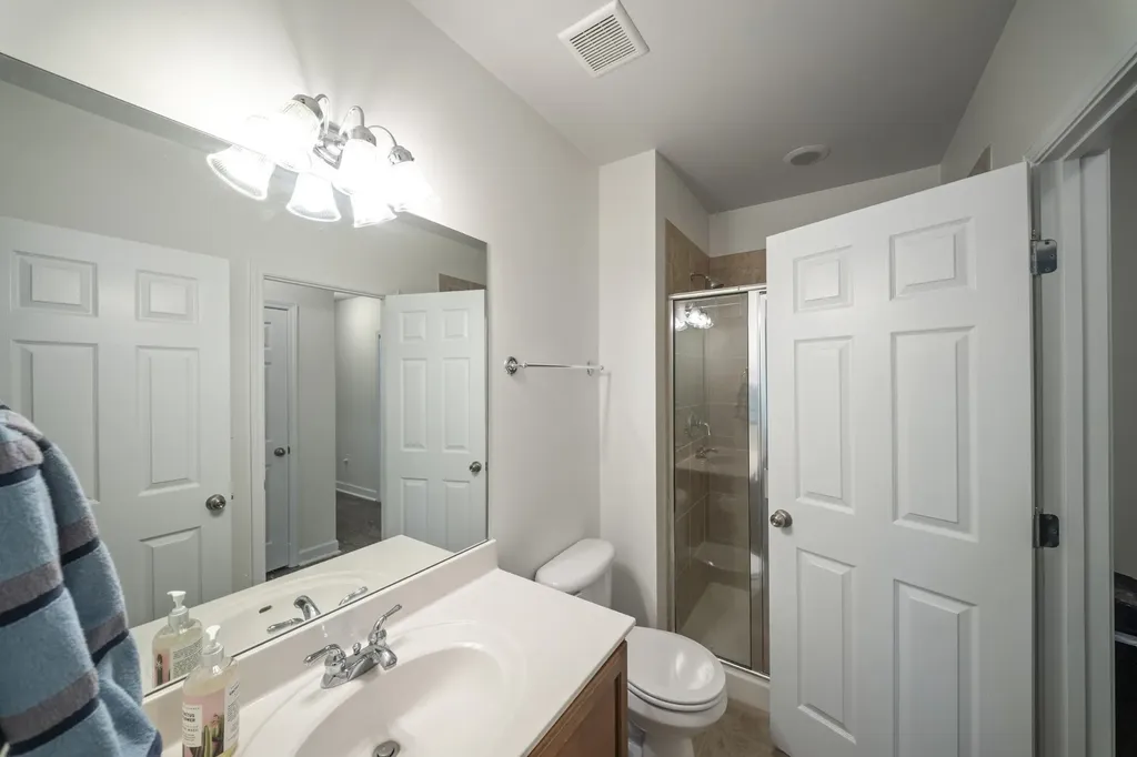 1487 Red Oak Drive Brentwood TN 37027