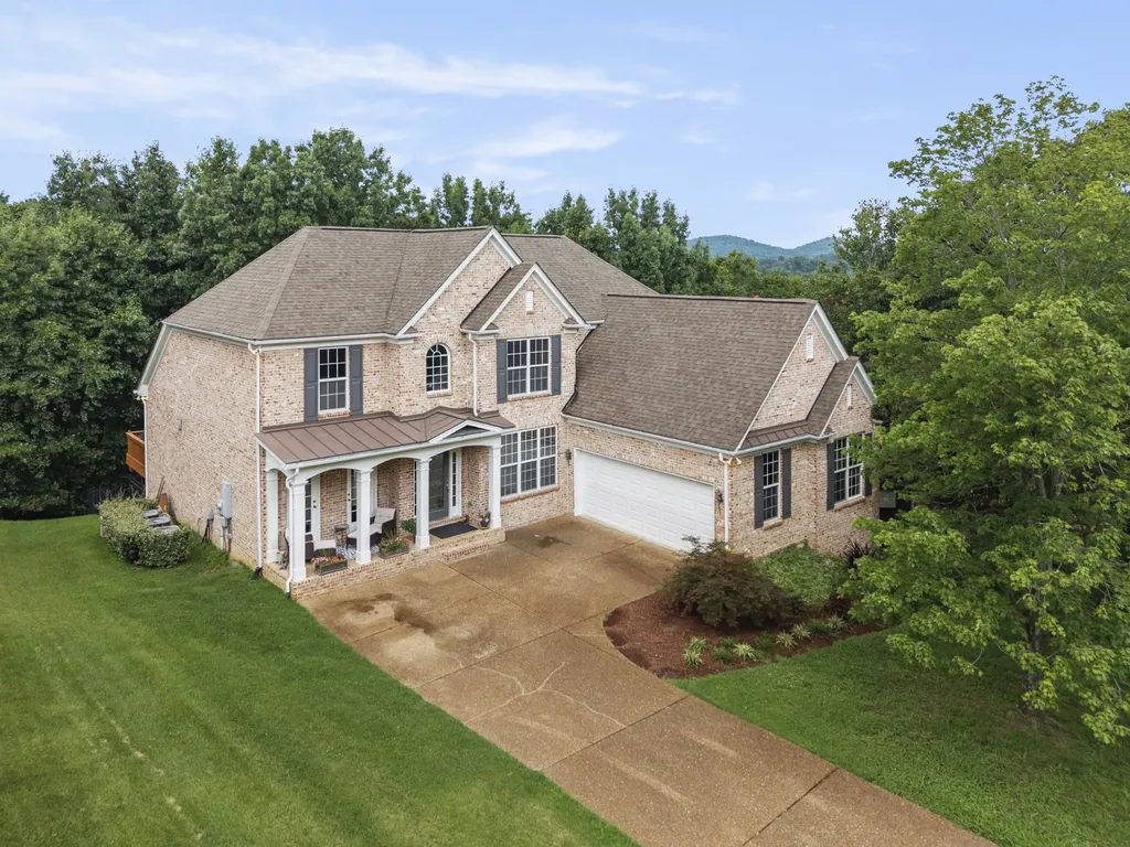 1487 Red Oak Drive Brentwood TN 37027