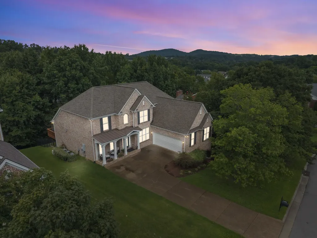 1487 Red Oak Drive Brentwood TN 37027