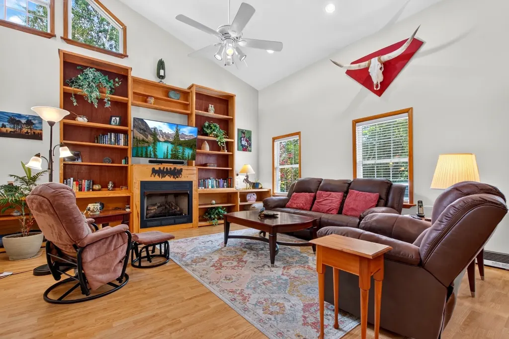 2010 Sanders Court Murfreesboro TN 37129