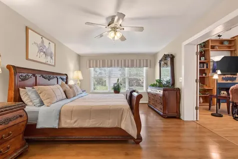 2010 Sanders Court Murfreesboro TN 37129