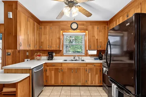 2010 Sanders Court Murfreesboro TN 37129