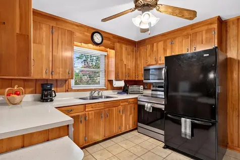 2010 Sanders Court Murfreesboro TN 37129