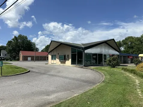 412 W Lincoln Street Tullahoma TN 37388