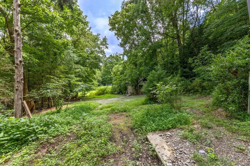 2481 Tinnin Road Goodlettsville TN 37072
