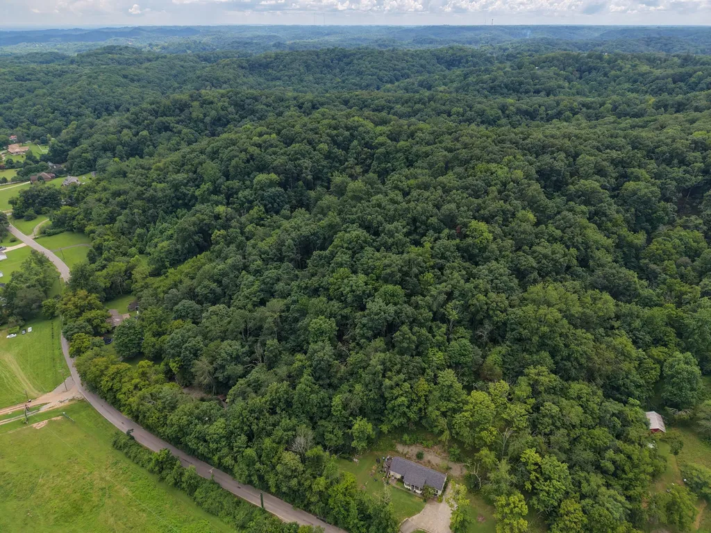 2481 Tinnin Road Goodlettsville TN 37072