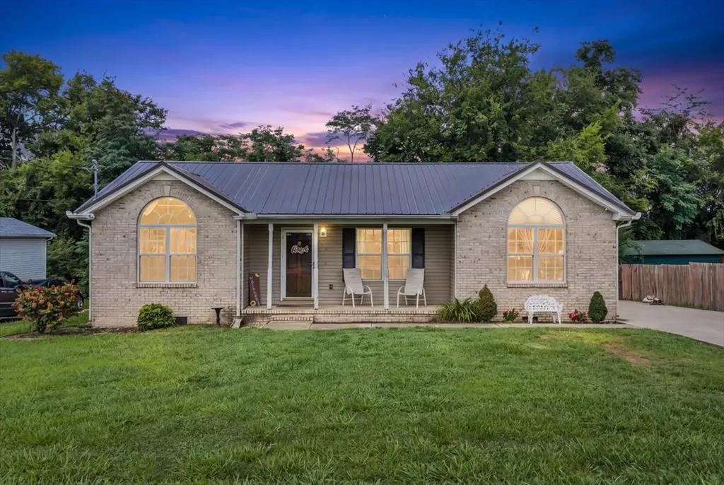 108 Boardwalk Way Shelbyville TN 37160