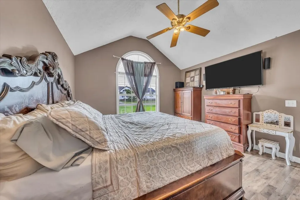 108 Boardwalk Way Shelbyville TN 37160