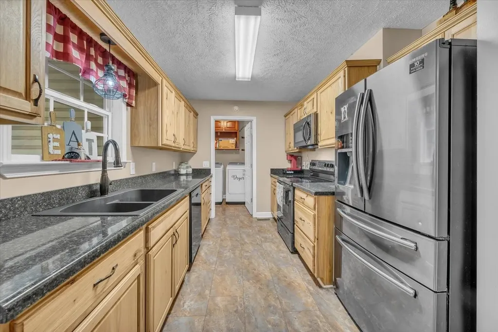 108 Boardwalk Way Shelbyville TN 37160