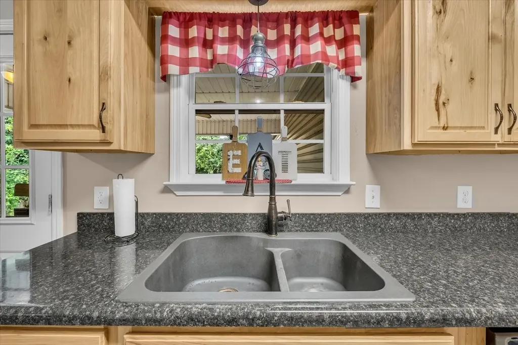 108 Boardwalk Way Shelbyville TN 37160