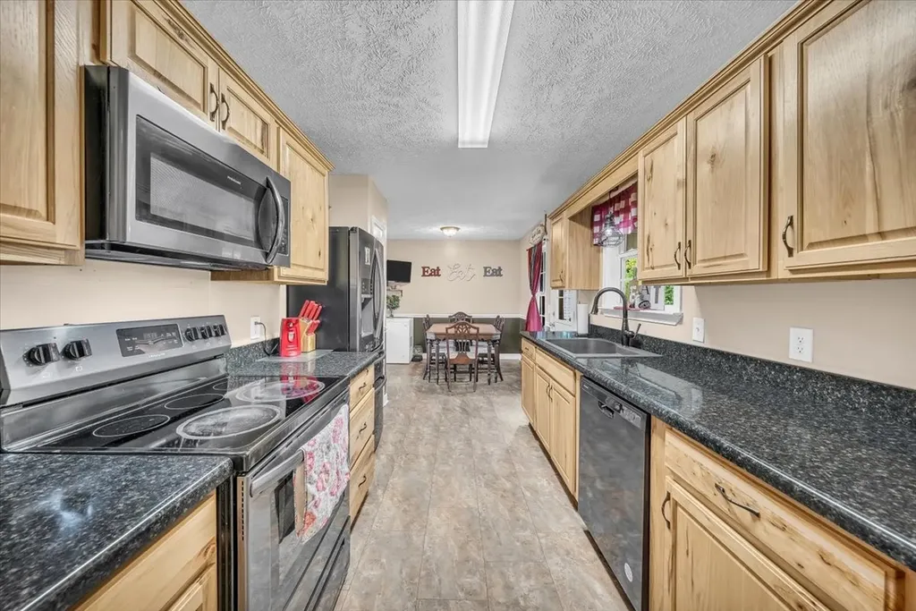 108 Boardwalk Way Shelbyville TN 37160