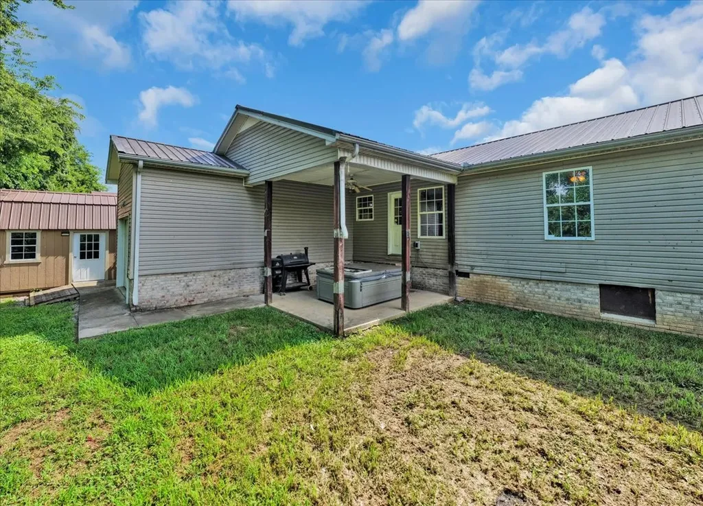 108 Boardwalk Way Shelbyville TN 37160