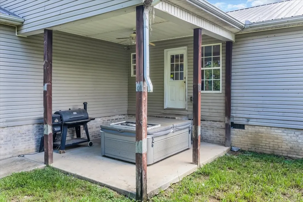 108 Boardwalk Way Shelbyville TN 37160