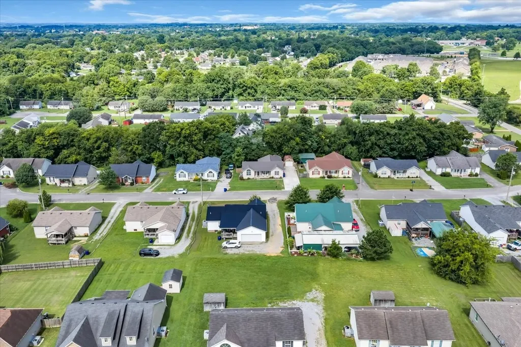108 Boardwalk Way Shelbyville TN 37160