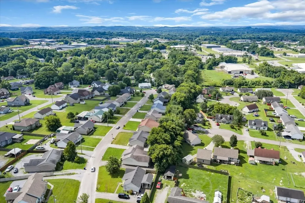108 Boardwalk Way Shelbyville TN 37160