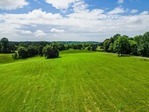 3966 Old Coopertown Road Springfield TN 37172