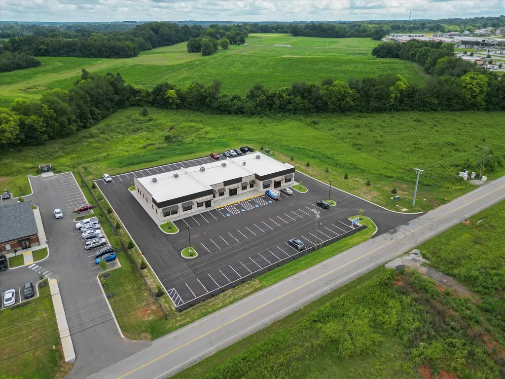 625 Hornbuckle Road Clarksville TN 37043