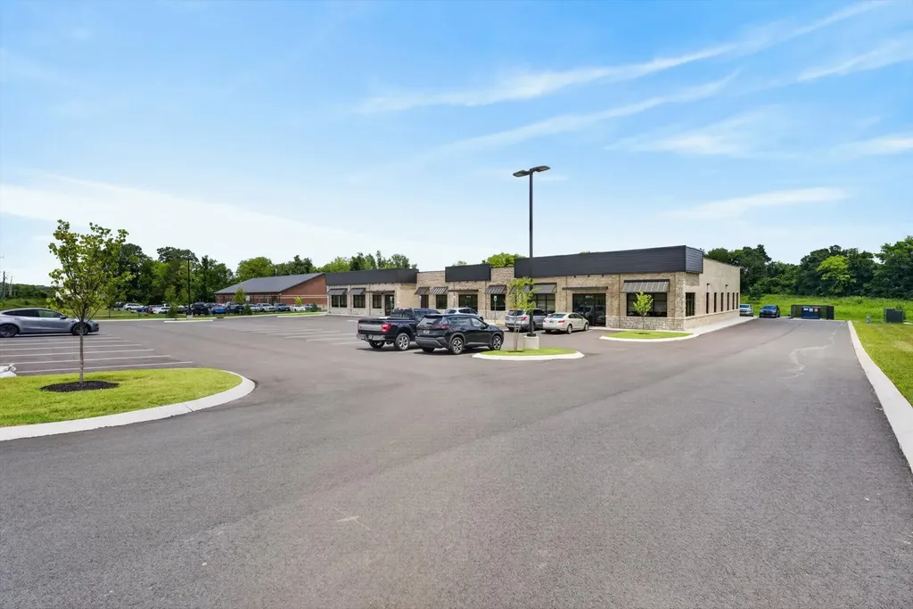 625 Hornbuckle Road Clarksville TN 37043