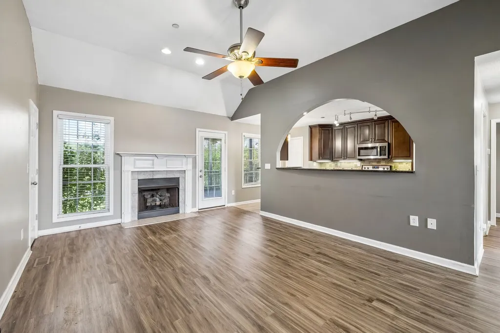 256 Dixie Lane Pleasant View TN 37146