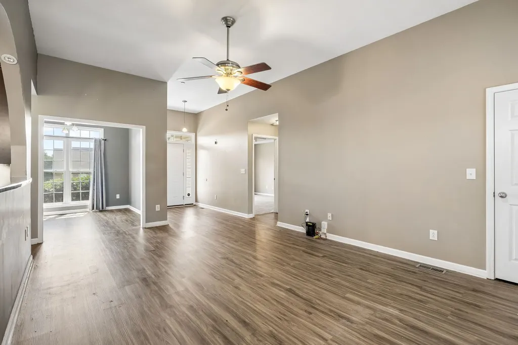 256 Dixie Lane Pleasant View TN 37146