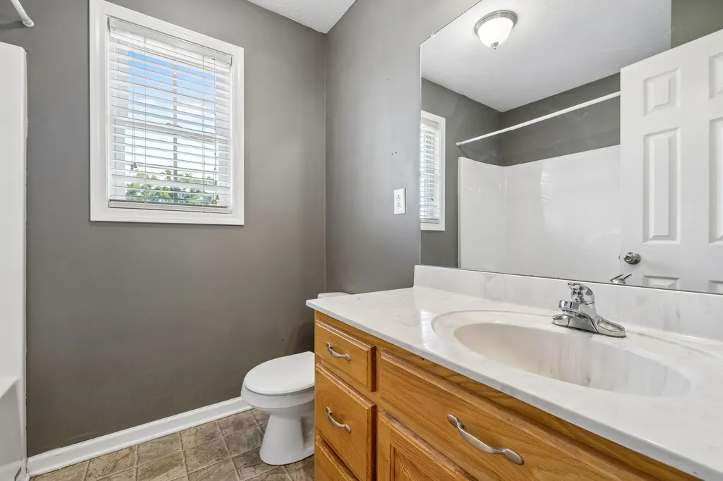 256 Dixie Lane Pleasant View TN 37146