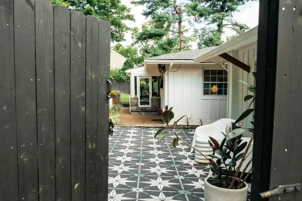 1508 Norvel Avenue Nashville TN 37216