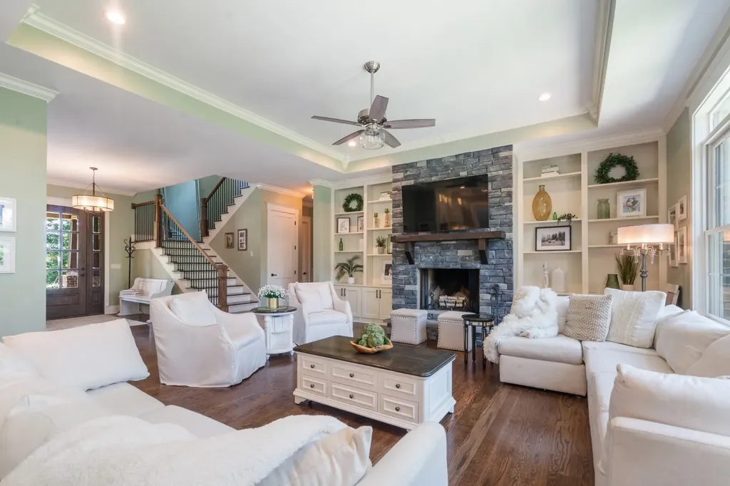 1370 Leatherwood Road White Bluff TN 37187