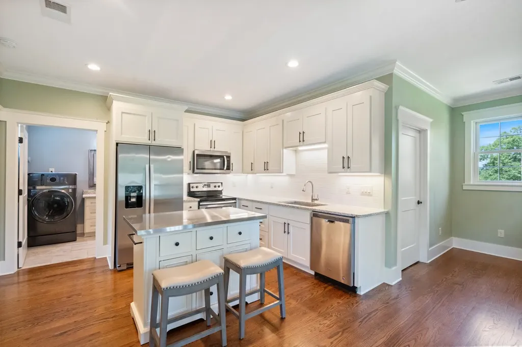 1370 Leatherwood Road White Bluff TN 37187