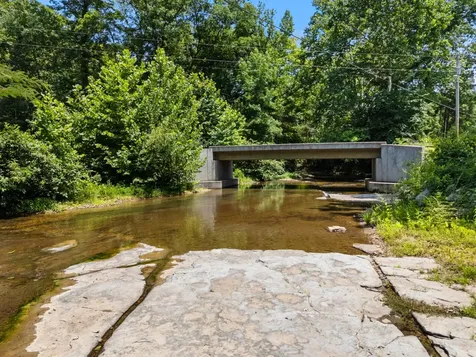 1370 Leatherwood Road White Bluff TN 37187