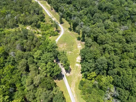 1370 Leatherwood Road White Bluff TN 37187