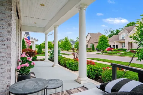 141 Ashington Circle Hendersonville TN 37075