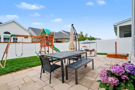 141 Ashington Circle Hendersonville TN 37075