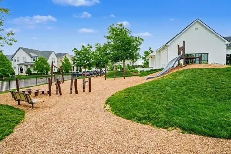 141 Ashington Circle Hendersonville TN 37075