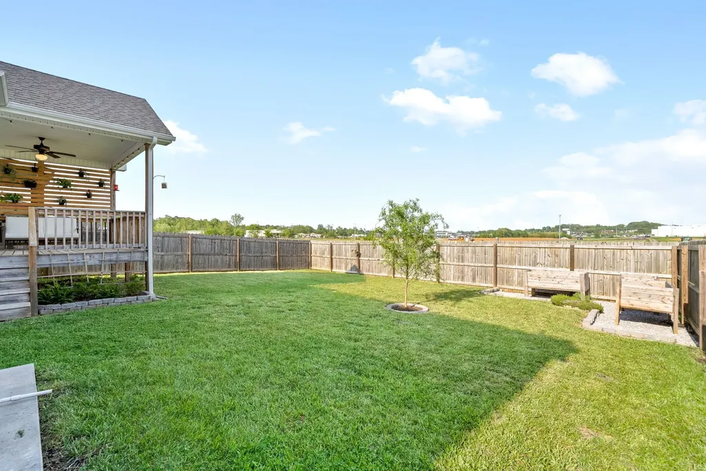 405 Andean Court Clarksville TN 37040