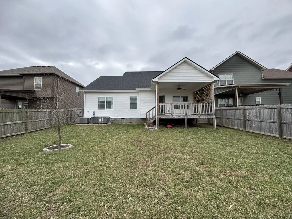 405 Andean Court Clarksville TN 37040