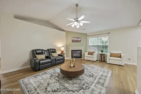 2947 Country Meadows Lane Maryville TN 37803