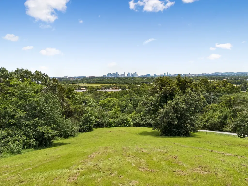 2439 Buena Vista Pike Nashville TN 37218