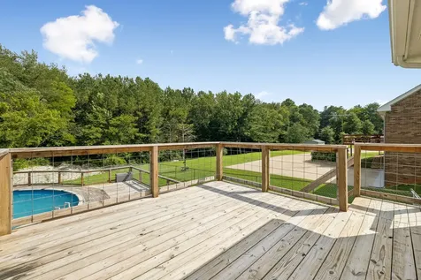 1990 Waywick Drive Clarksville TN 37043
