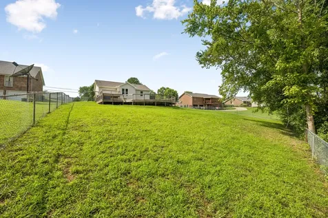 1990 Waywick Drive Clarksville TN 37043
